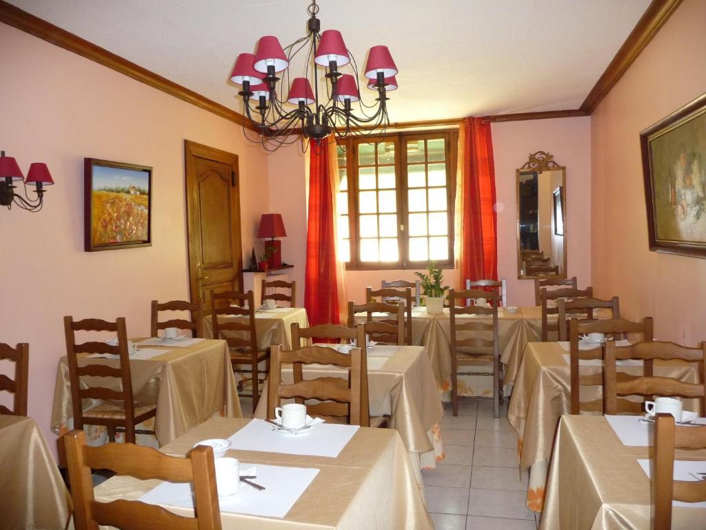 Hotel Le Postillon Pau Dış mekan fotoğraf