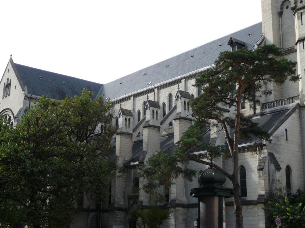 Hotel Le Postillon Pau Dış mekan fotoğraf
